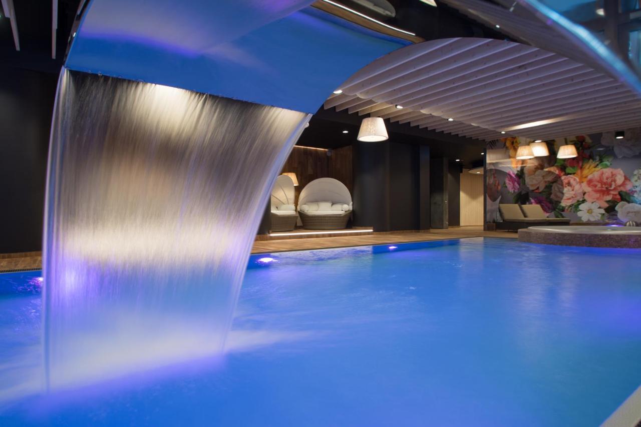 Szczawnica Park Resort & Spa Buitenkant foto The indoor pool